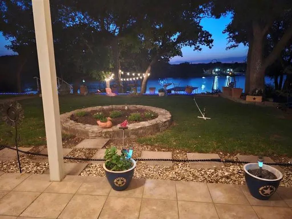 7309 Feather Bay Boulevard, Brownwood