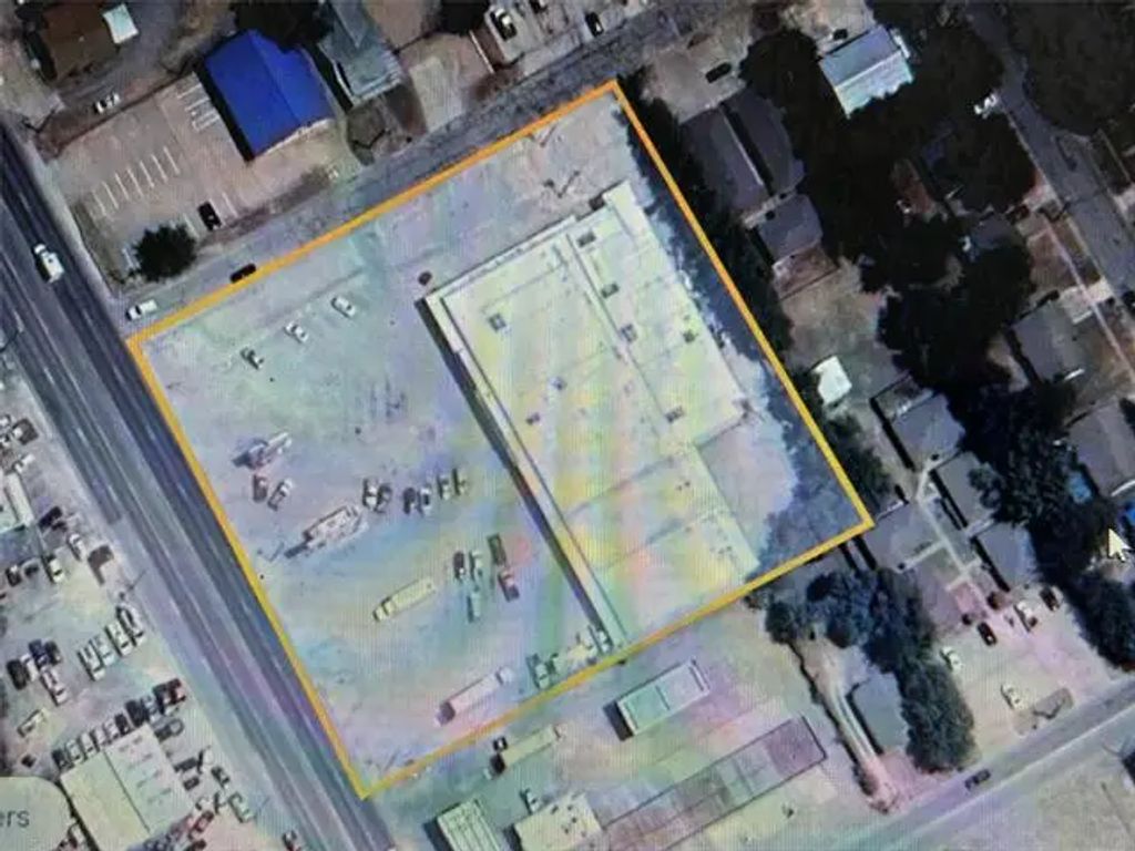 1322 N Main Street 1320, Cleburne