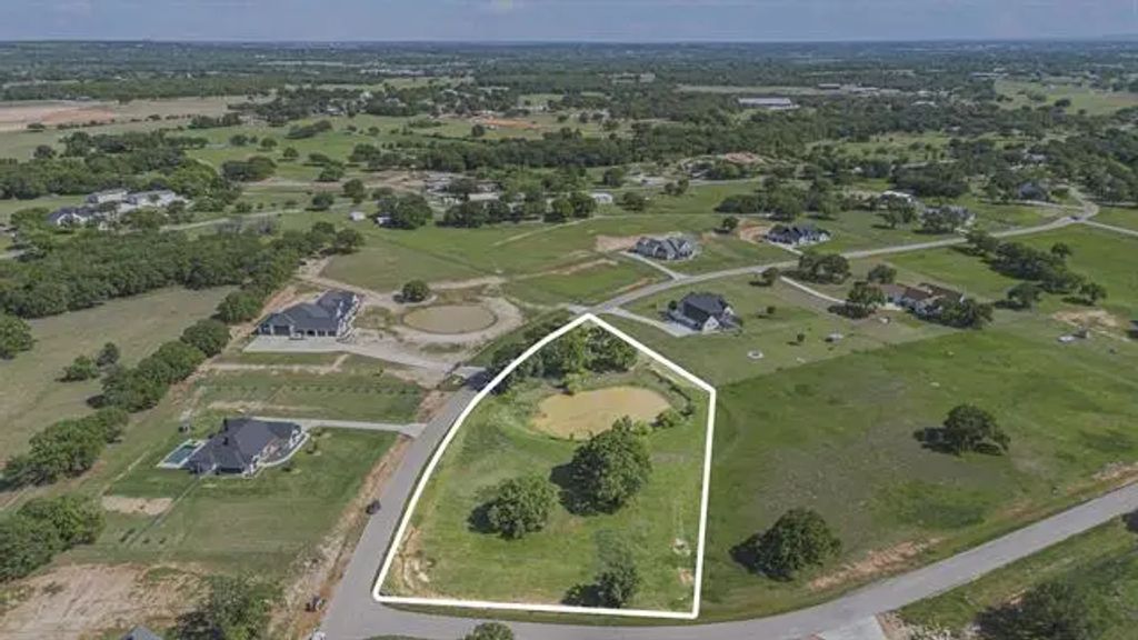 1051 Bluebonnet Ridge, Weatherford