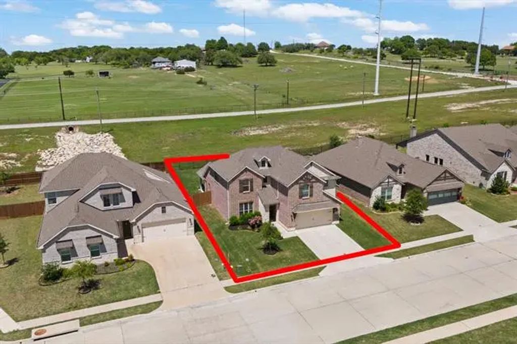 1605 Stanchion Way, Weatherford