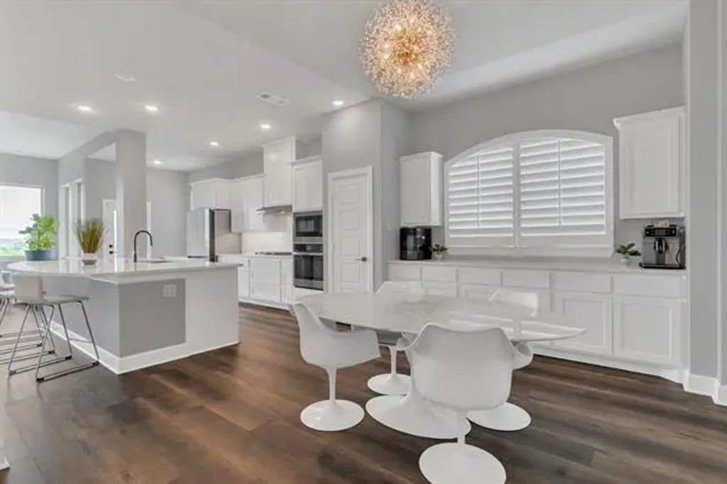 14316 Capridge Road, Fort Worth