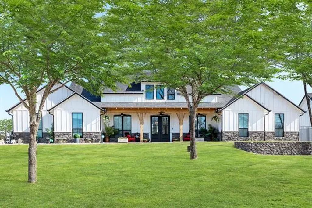 207 Splitrail Drive, Mabank