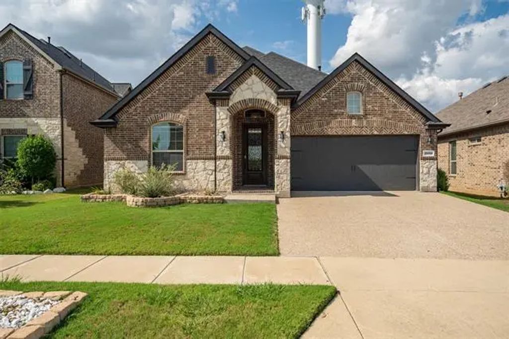 15809 Gladewater Terrace, Prosper