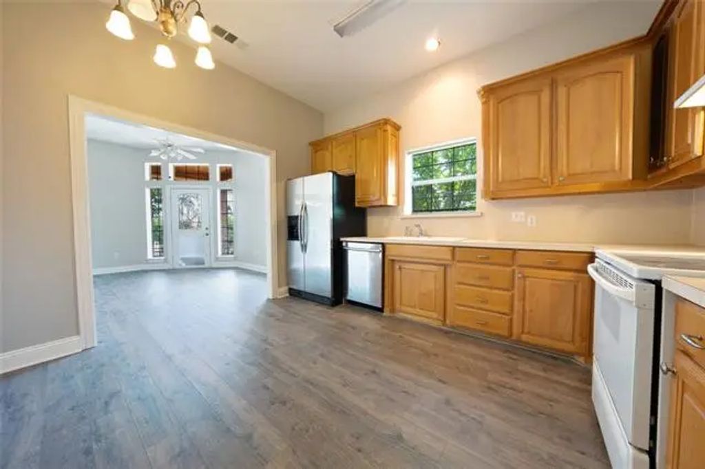 315 N Lexington Street A, Fort Worth