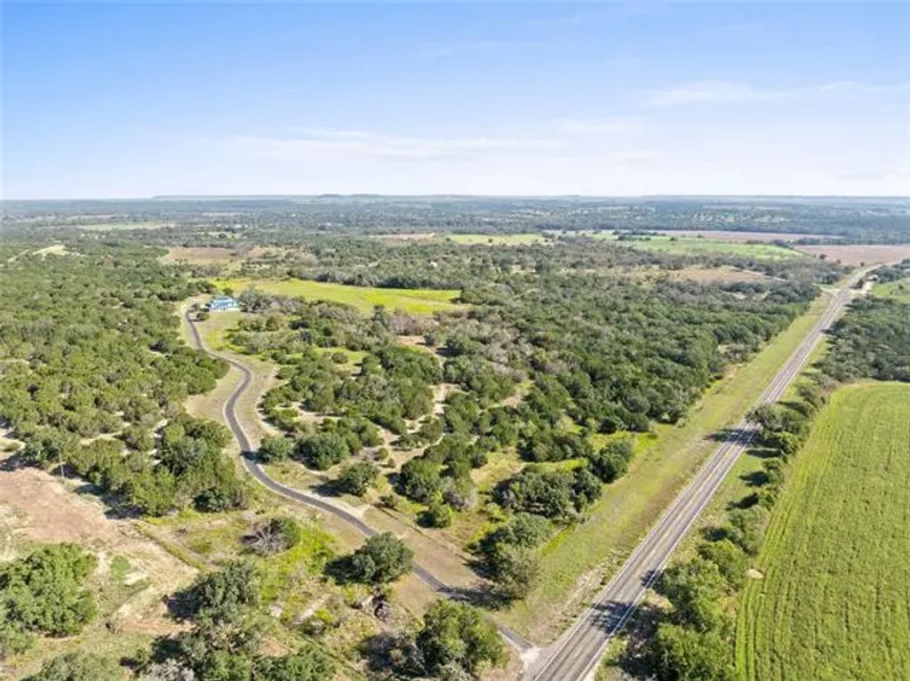 5087 E Hwy 22 Highway, Hamilton