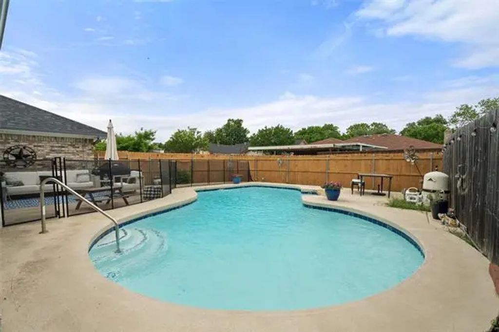 7213 Timberline Drive, Rowlett