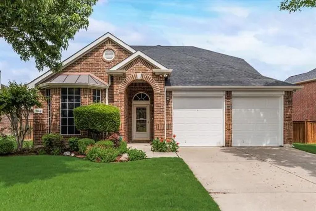 2868 S Serrano, Grand Prairie