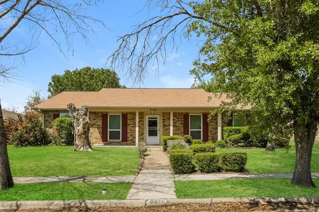 2118 Wilderness Trail, Grand Prairie