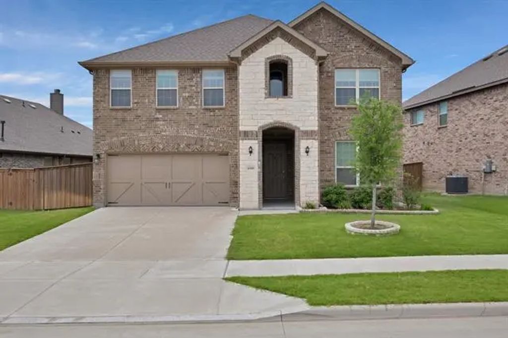 6505 Texas Cowboy Drive, Fort Worth