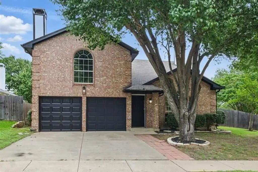 5147 Ivycrest Trail, Arlington
