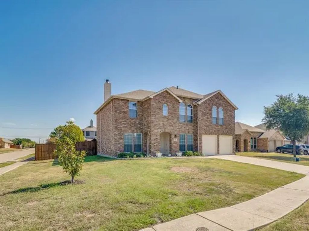 300 Aspenwood Trail, Forney