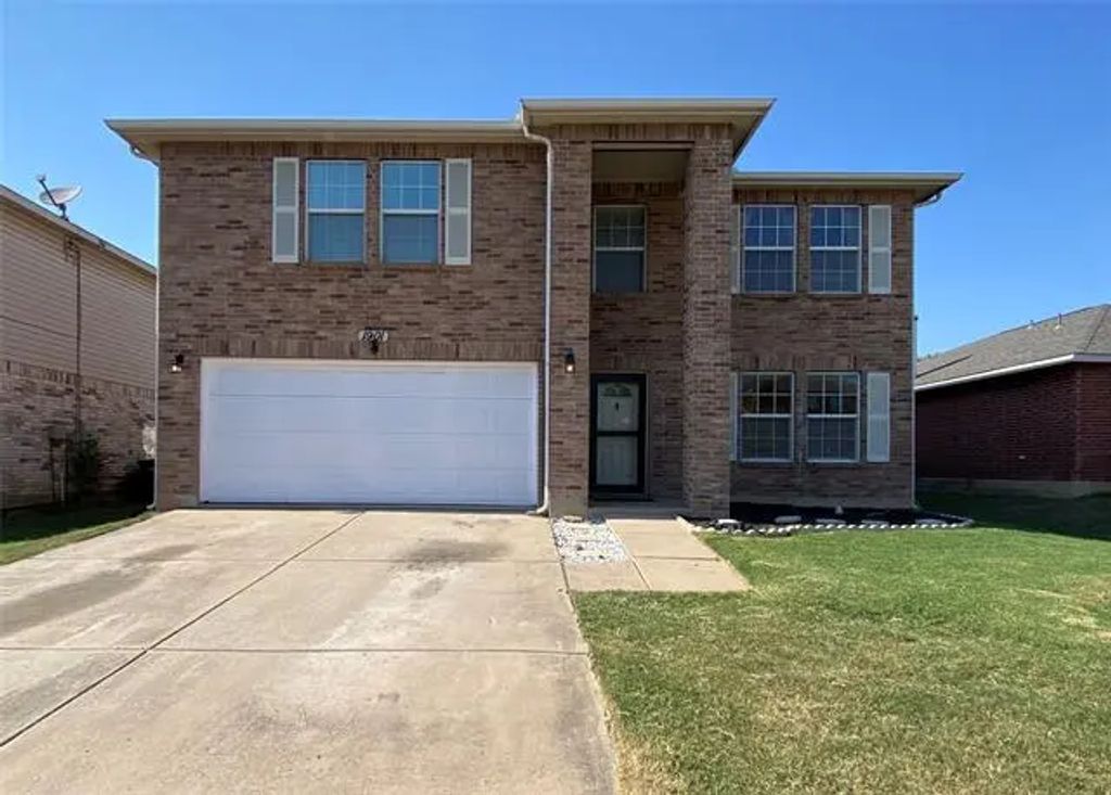 1901 Kittredge Way, Fort Worth