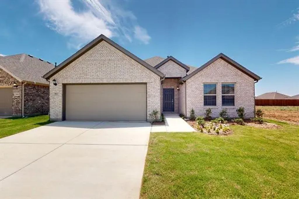 3813 Yarrow Drive, Argyle