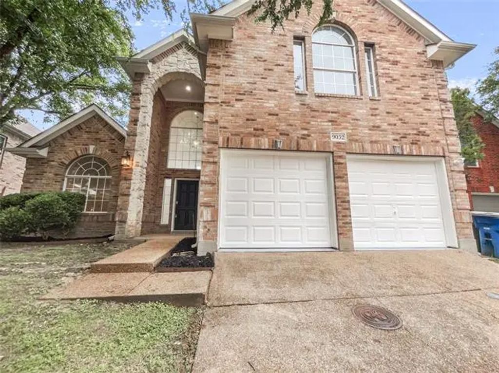 9032 Rock Valley Cove, Dallas