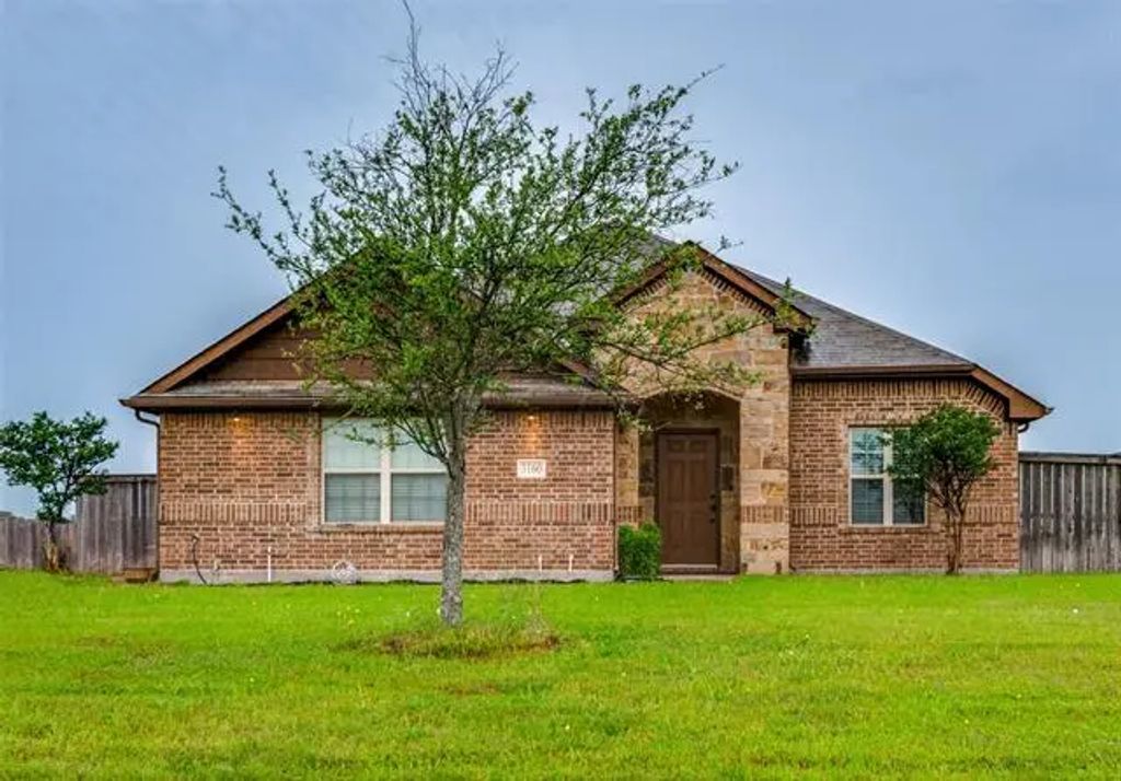 3160 Gunsmoke Drive, Farmersville