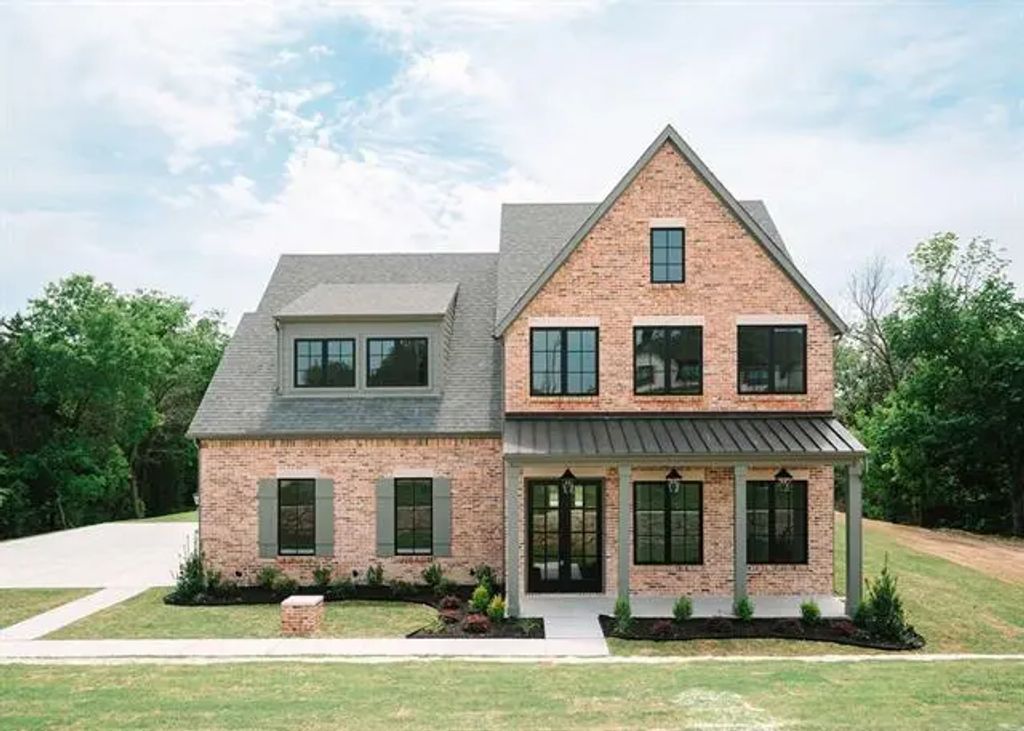 1020 Twin Creeks Drive, Weatherford