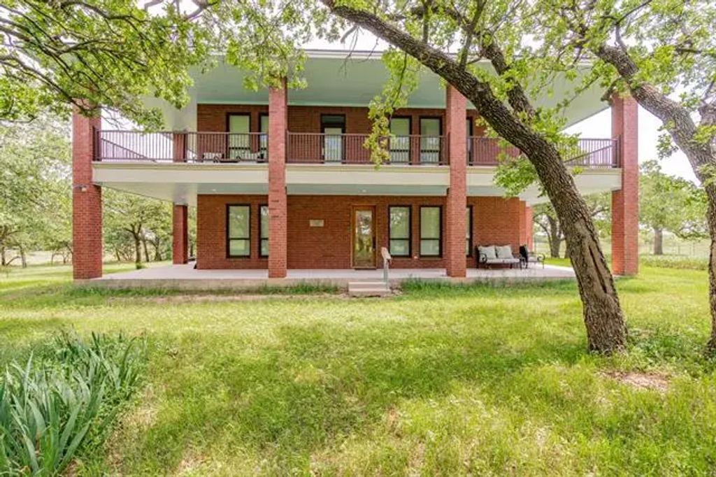 403 Ramsey Lane, Bowie