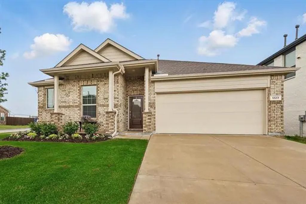 1223 Sequoia Lane, Princeton