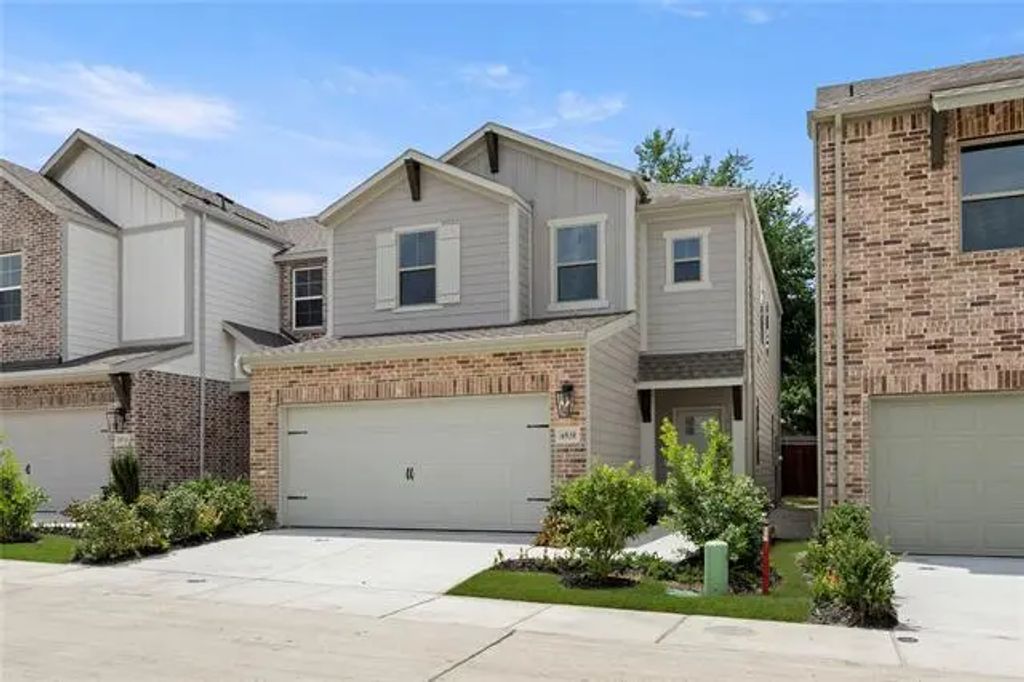 6930 Terlingua, Dallas