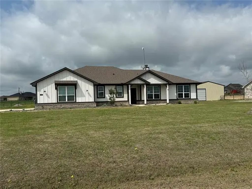 125 Range Lane, Decatur