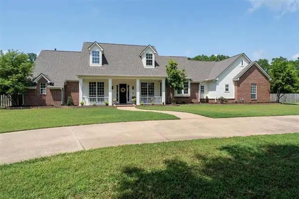 20930 Gatlinburg, Bullard