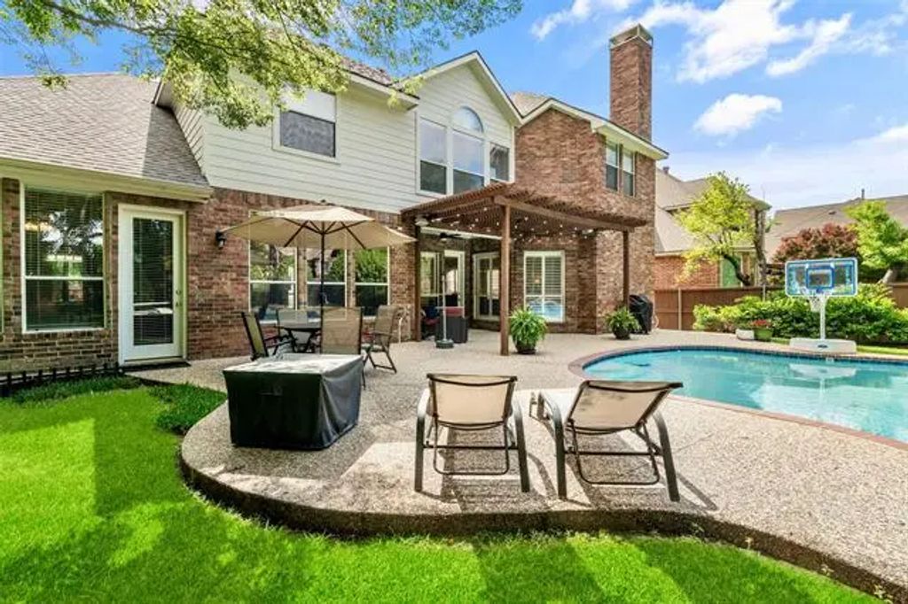 1207 Conroe Drive, Allen