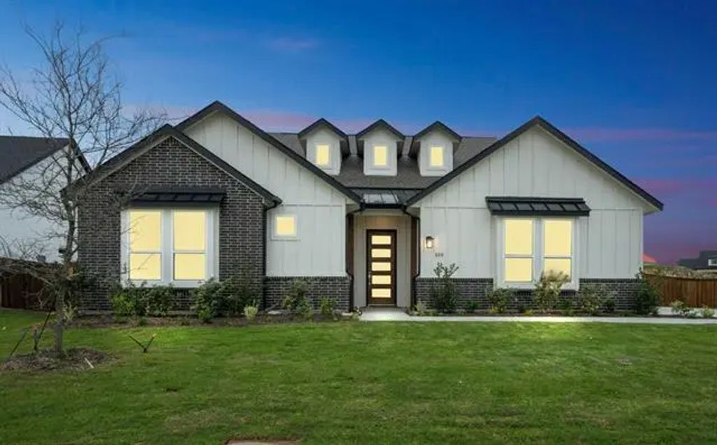 880 Brookwood Boulevard, Haslet