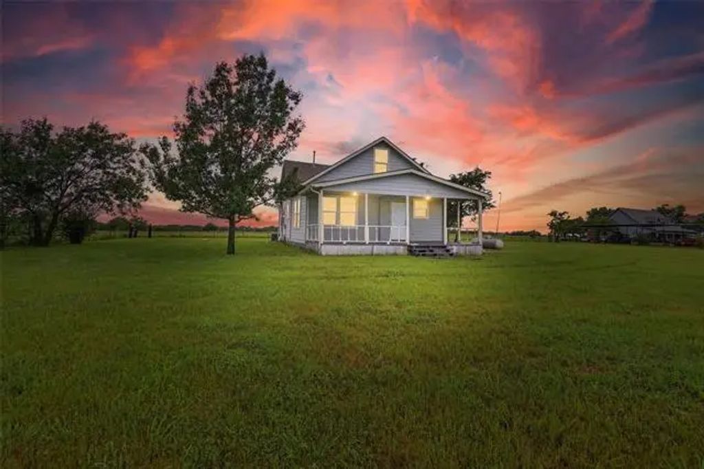 5903 Fm 118, Greenville