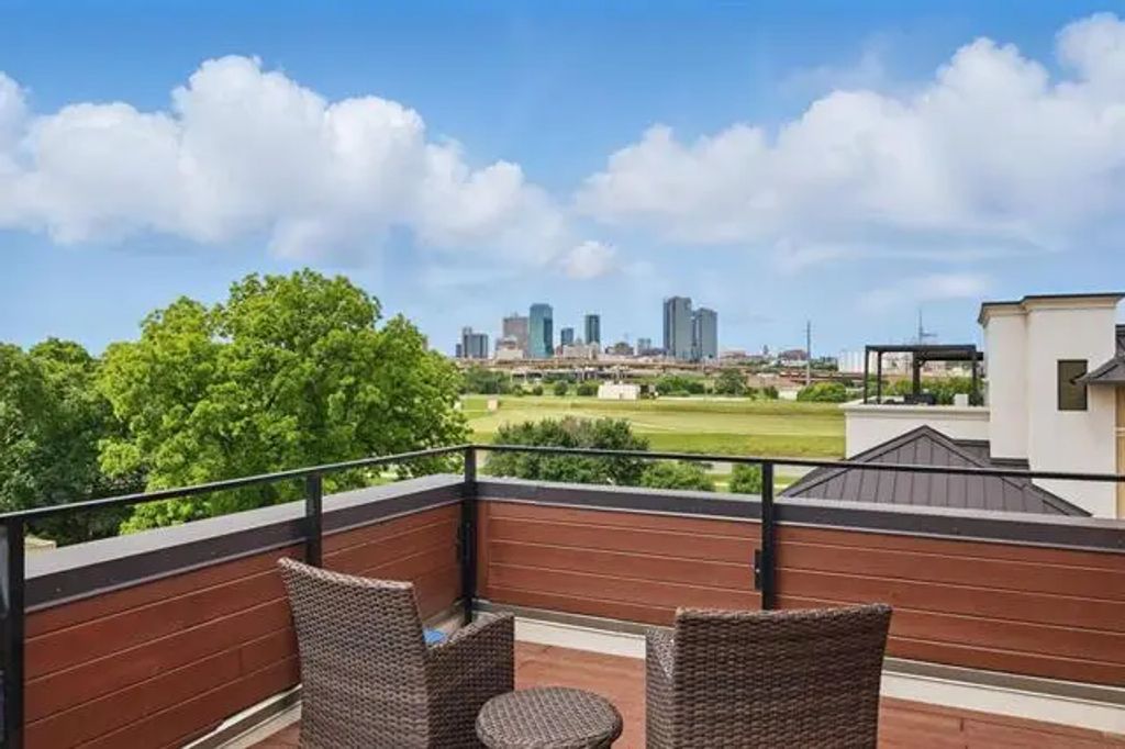461 Rayner Avenue, Fort Worth