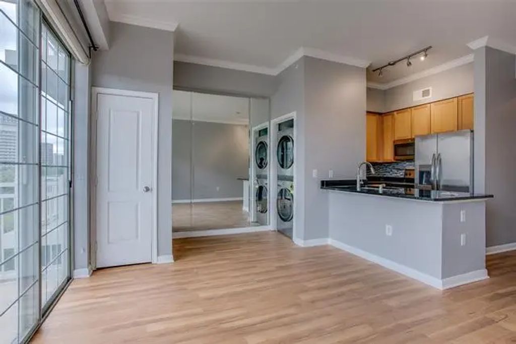 3225 Turtle Creek Boulevard 538, Dallas