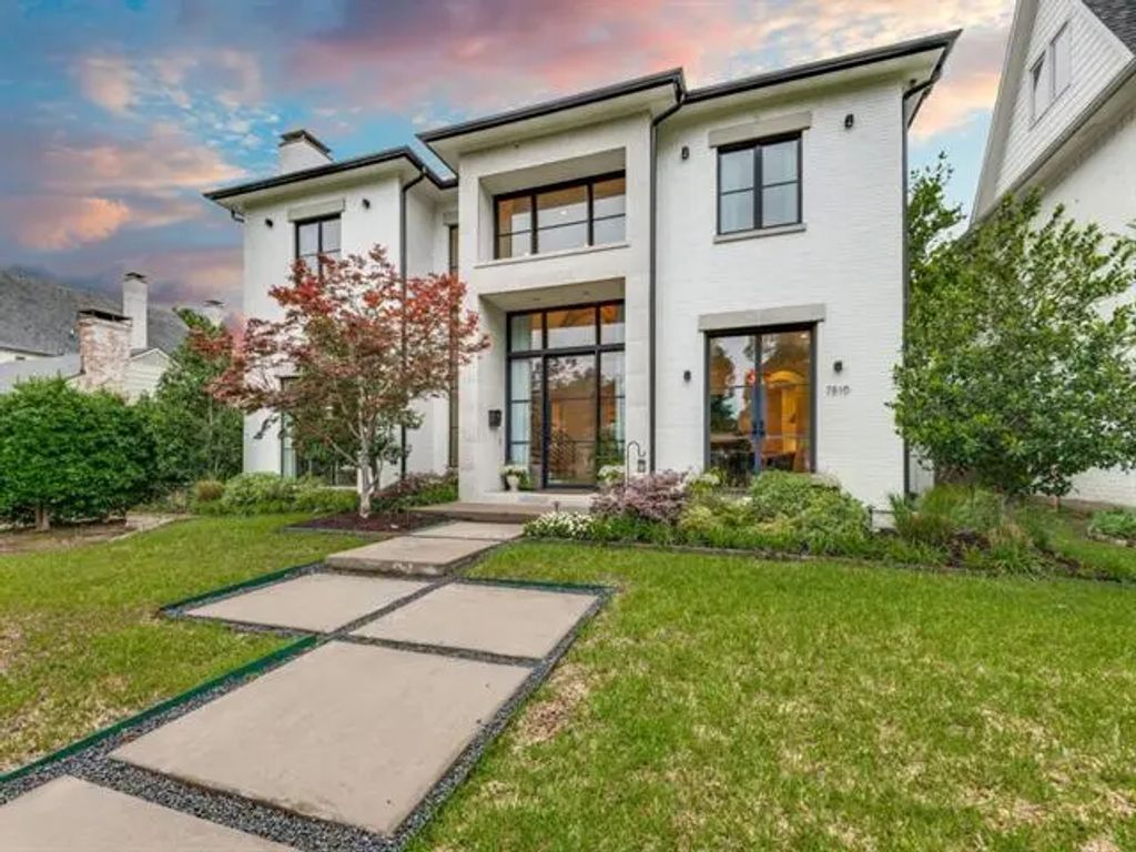 7816 Hanover Street, Dallas