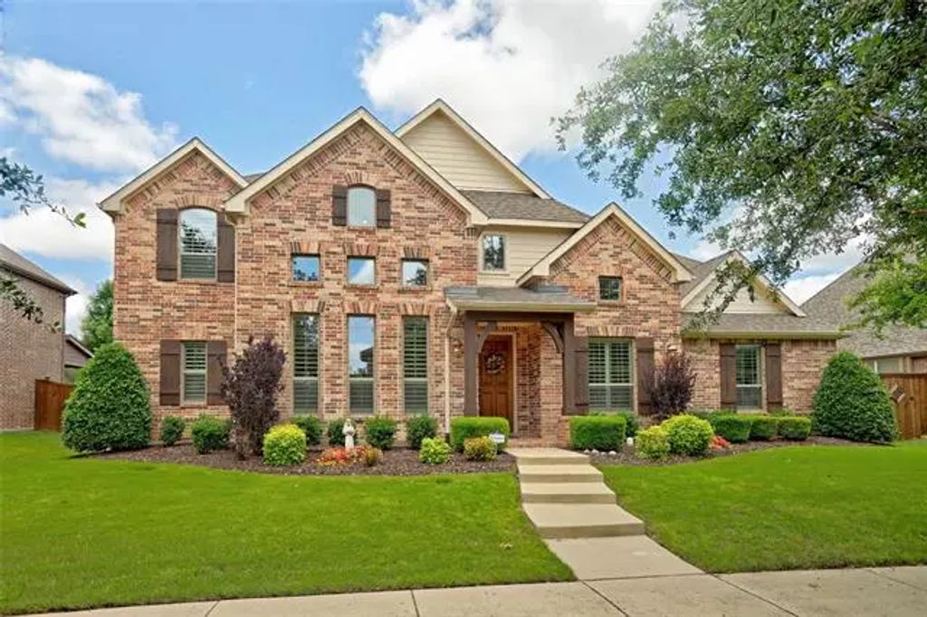 15866 Willowbrook Lane, Frisco