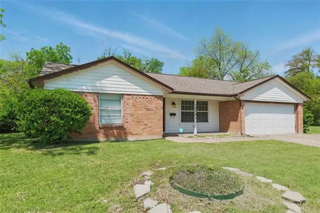 13241 Belfield Drive, Farmers Branch