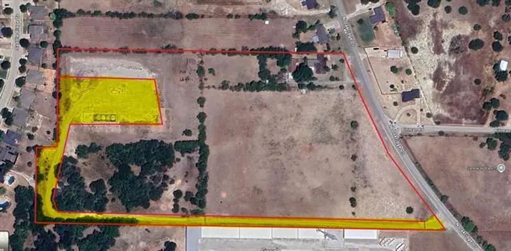 705 N Oakridge Drive, Weatherford