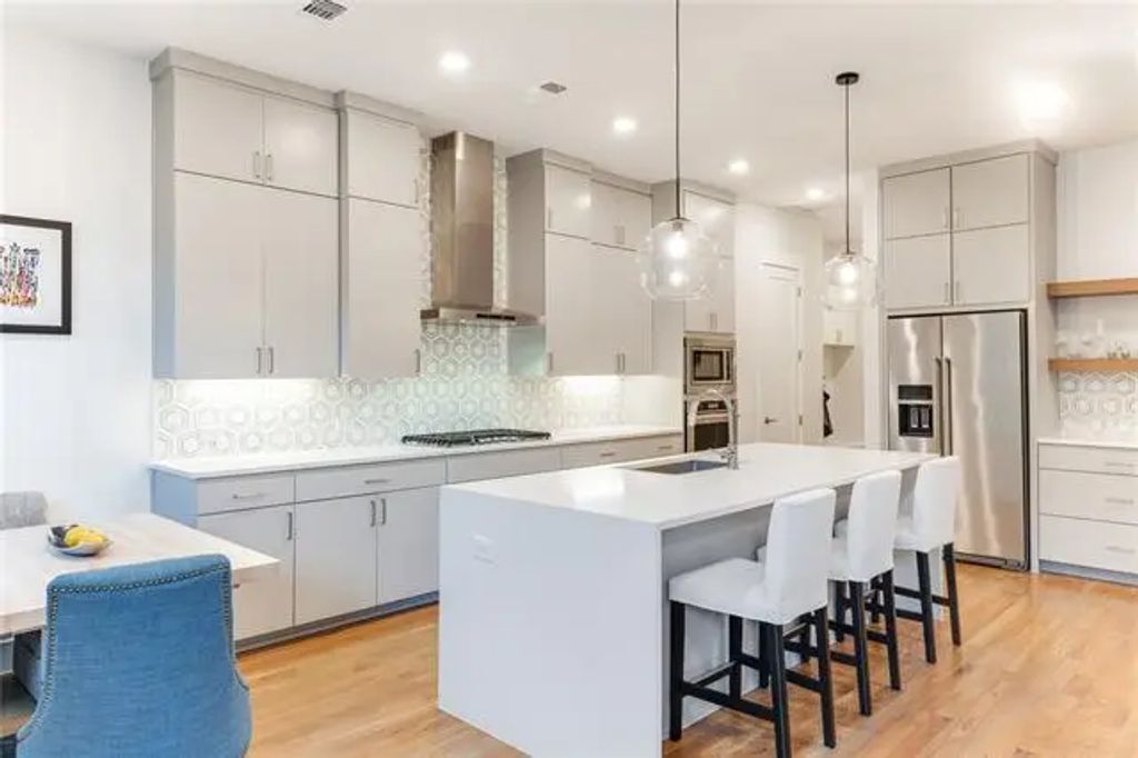 3912 Bowie Lane, Dallas