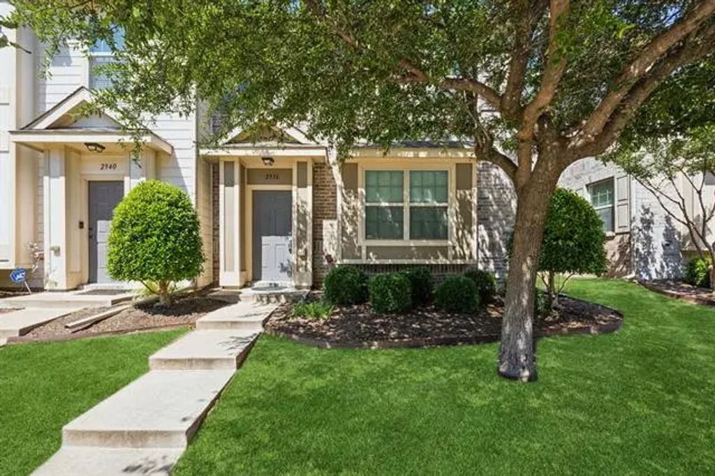 2936 Peyton Brook Drive, Fort Worth