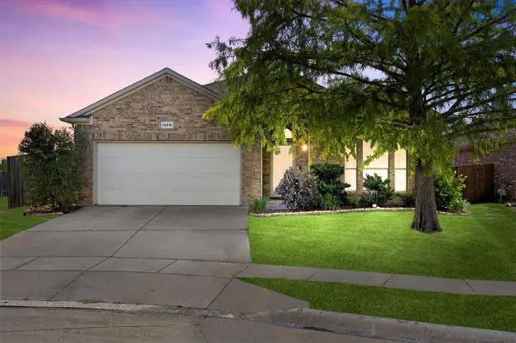 14316 Polo Ranch Street, Fort Worth