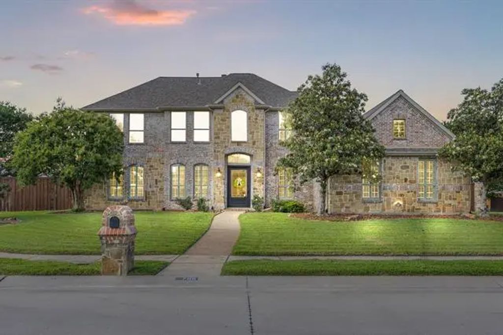 705 Portofino Place, Southlake