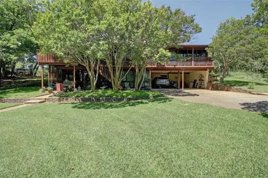 8360 Eagle Mountain Circle, Fort Worth