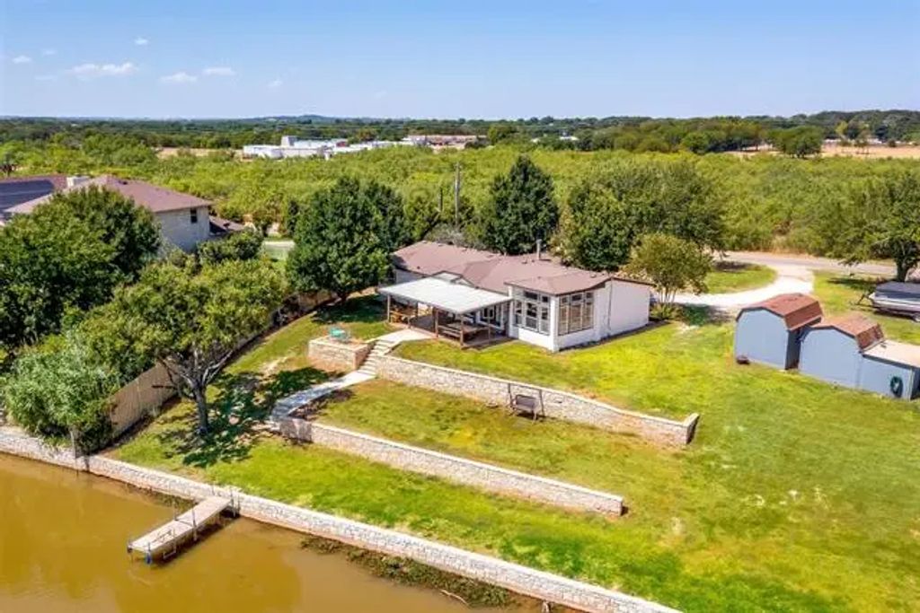 3107 Sunrise Court, Granbury
