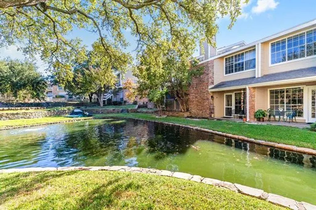 3550 Country Square Drive 303, Carrollton