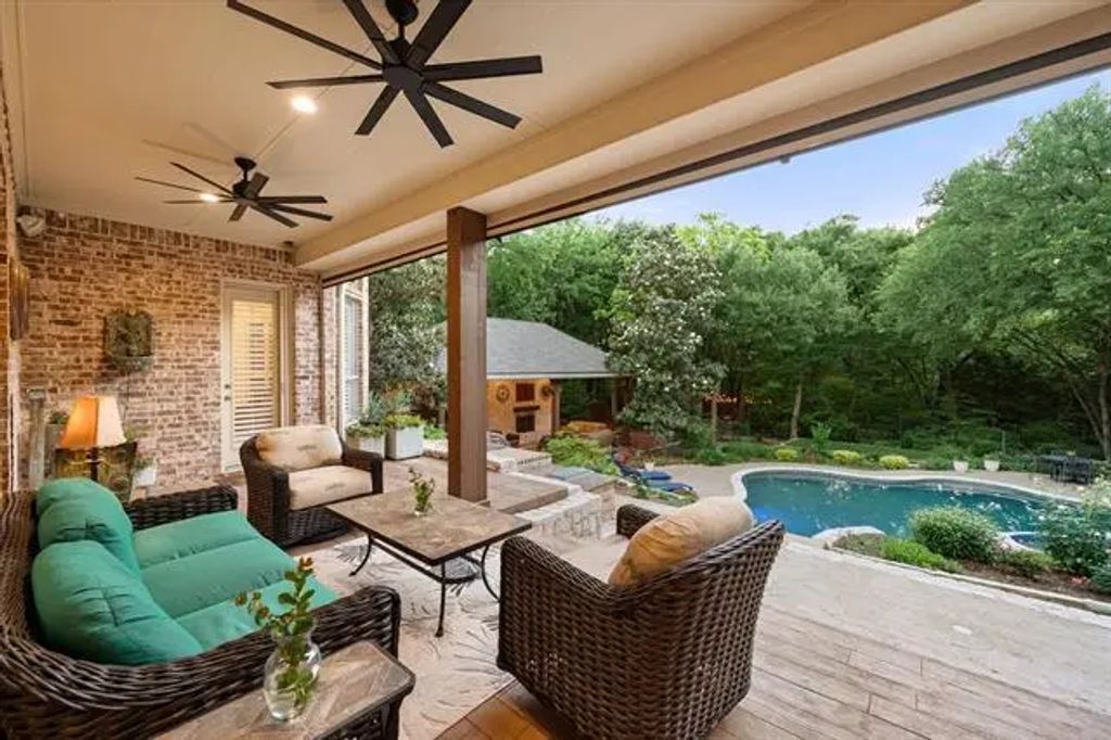 520 Round Hollow Lane, Southlake