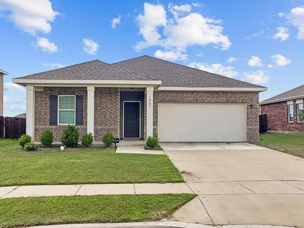 1820 Wolf Run, Anna