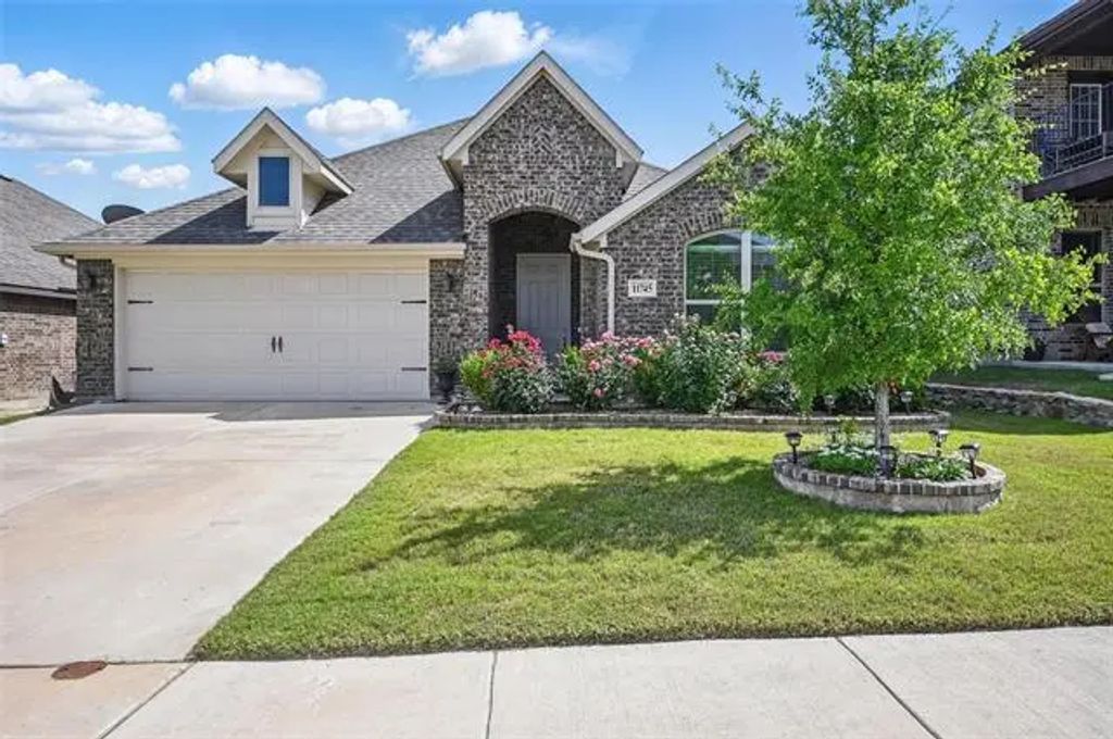 11745 Pistachio Trail, Fort Worth