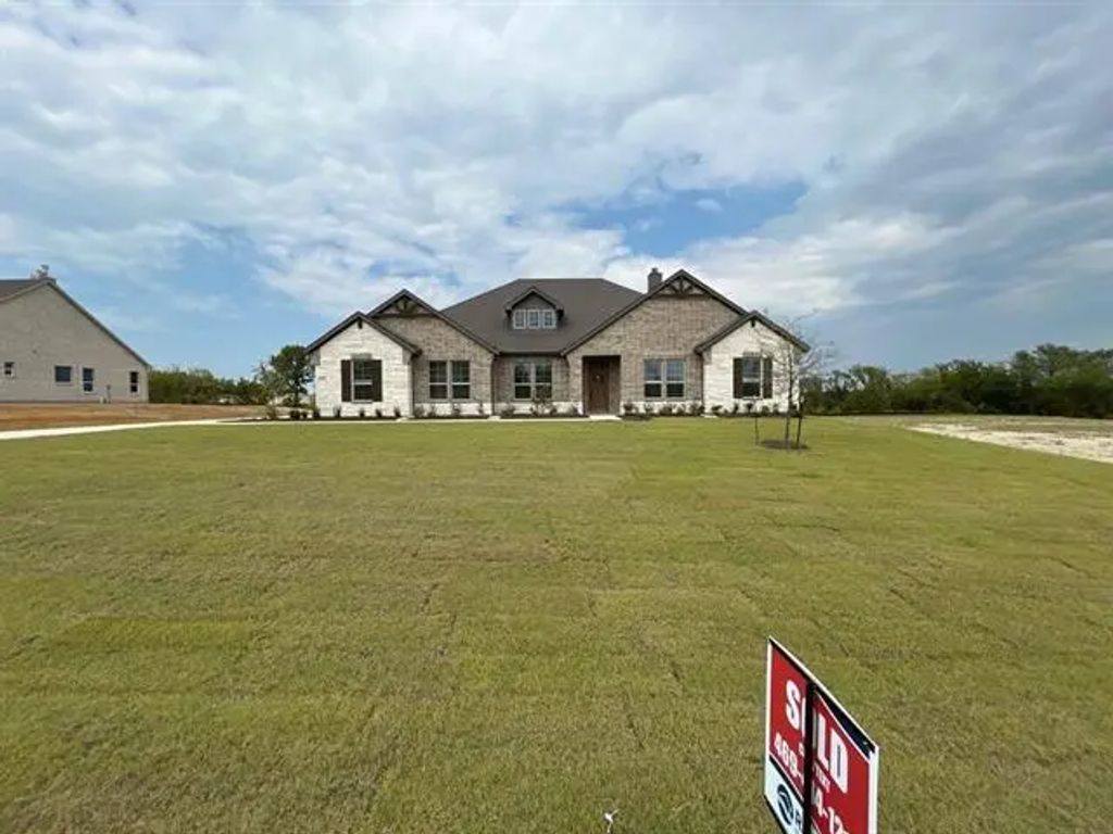 410 Indian Creek Road, Van Alstyne