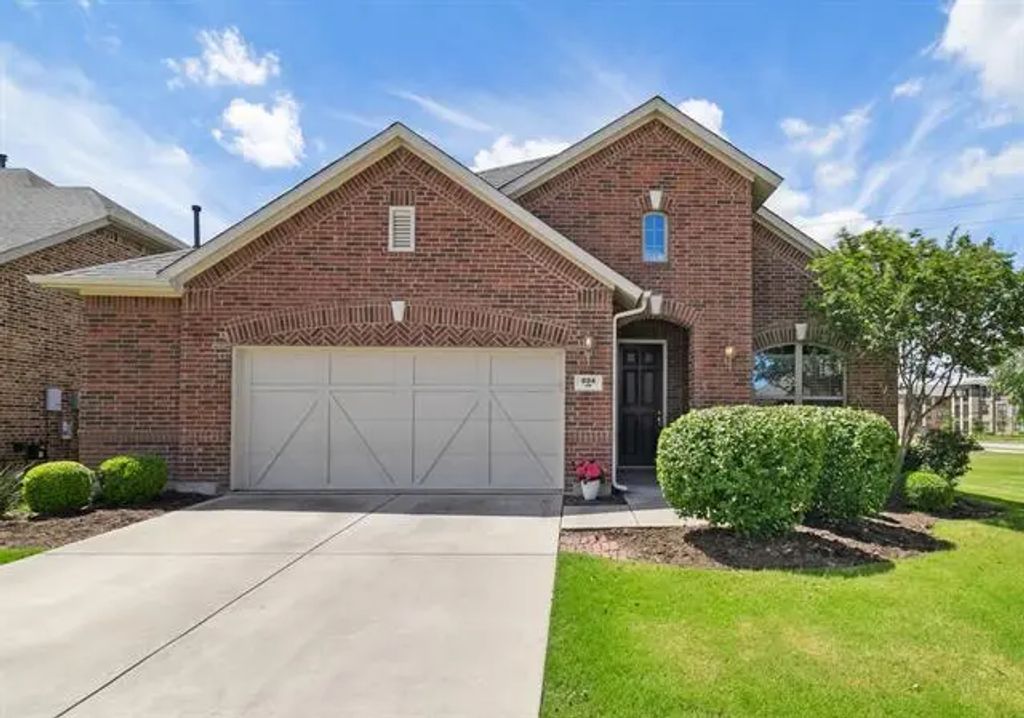 804 Countryside Way, Little Elm
