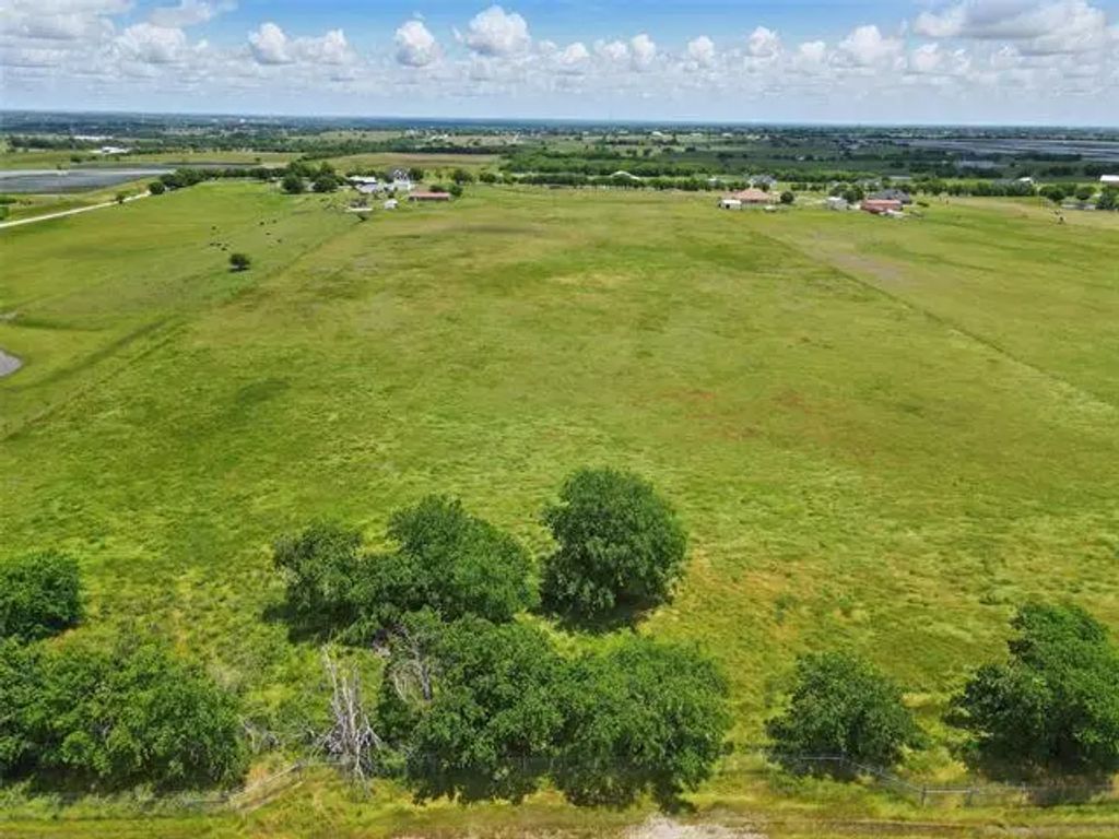 8635 Freeman Road, Sanger