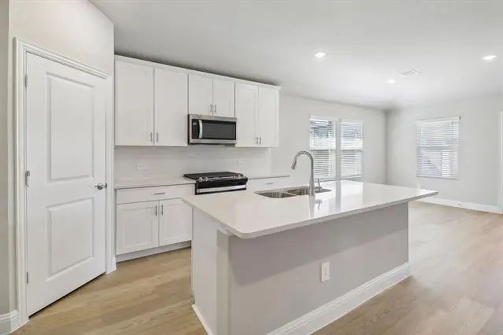 2222 Zephyr Drive, Princeton