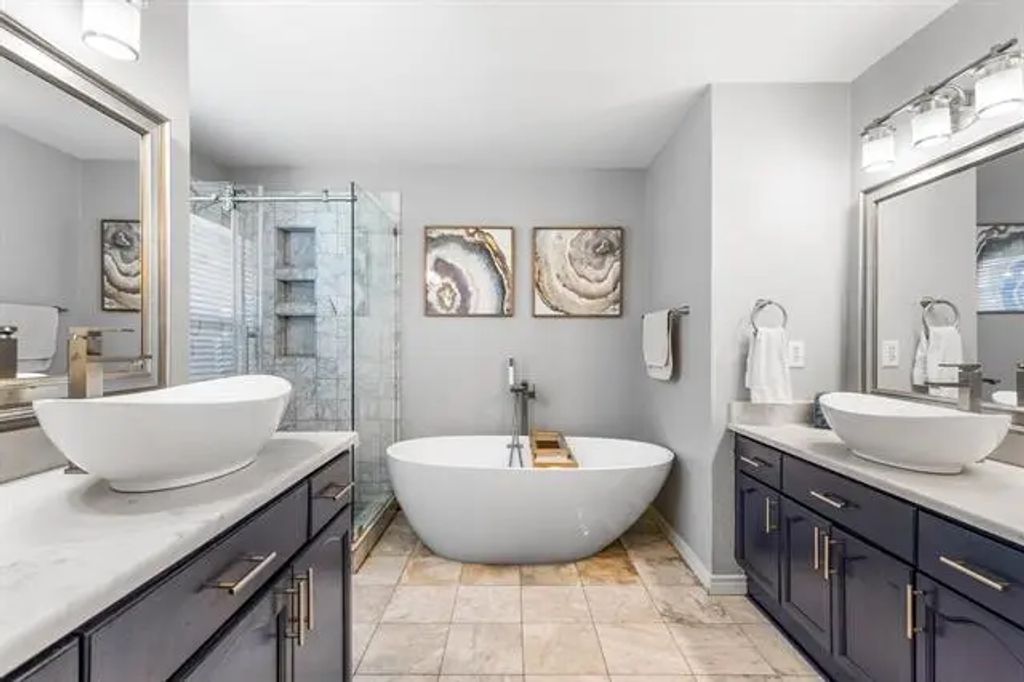 1708 Greenway Drive, Plano