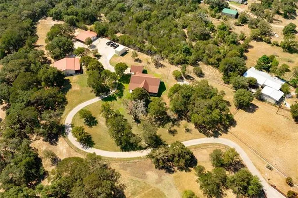 7265 Mcgregor Park Road, Temple